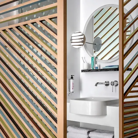 Hotel Okko Gare De L'est 4*